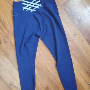 Fabletics Powerhold Legging